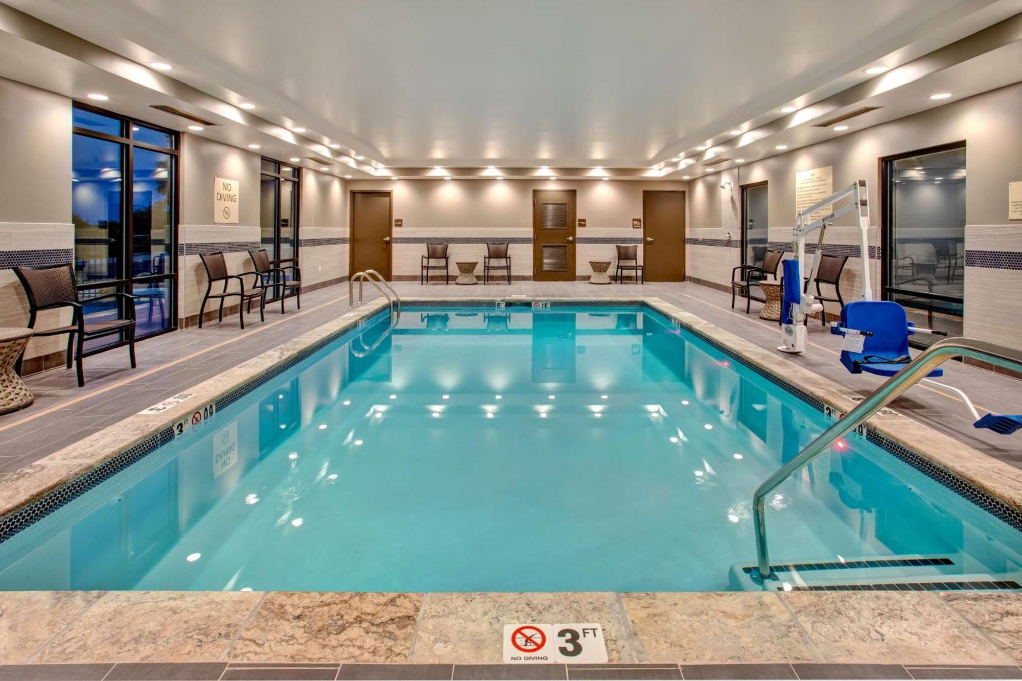 Hampton Inn Union City, Tn Extérieur photo